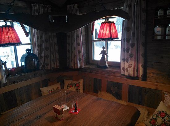 Alm Stadl Filzmoos Après Ski Bar