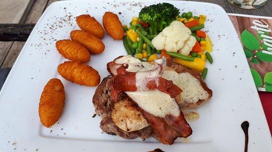 Cafe La Vie