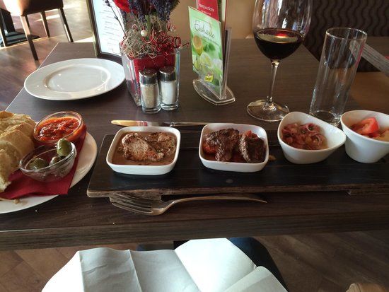 Bodega Tapas Bar & Cafe